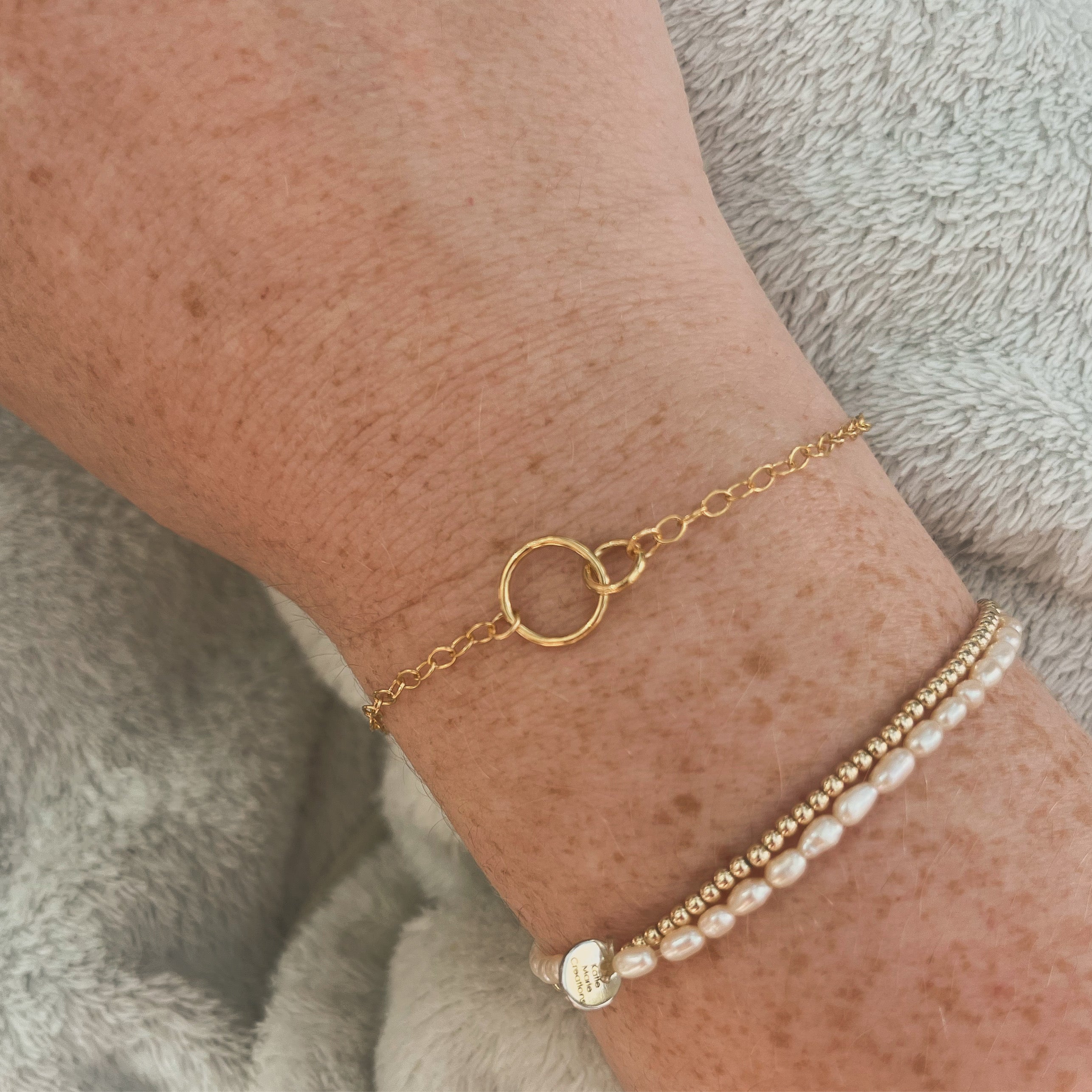 Embraced gold bracelet image 1