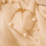 Emily Gold Pearl Bracelet