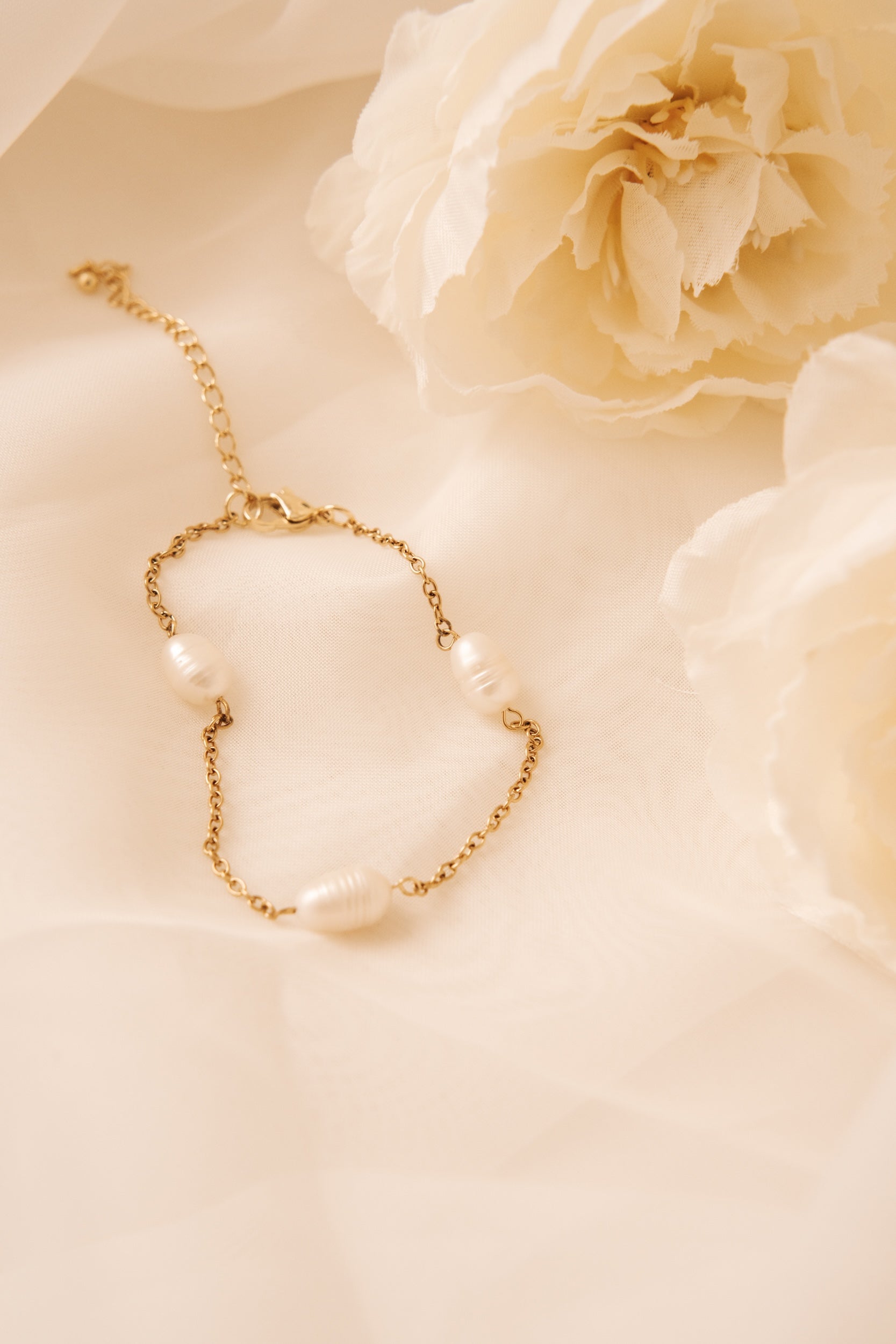 Harlyn Pearl Bracelet