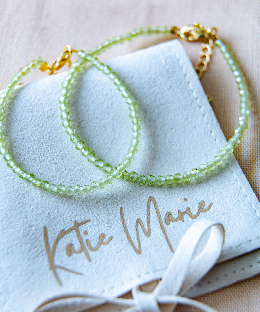 August birth Gemstone bracelet - Peridot image 0